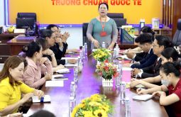 TĐ GDQT Nam Việt tổ chức cuộc họp Ban an toàn vệ sinh thực phẩm, đảm bảo chất lượng hoạt động của bếp ăn nhà trường.