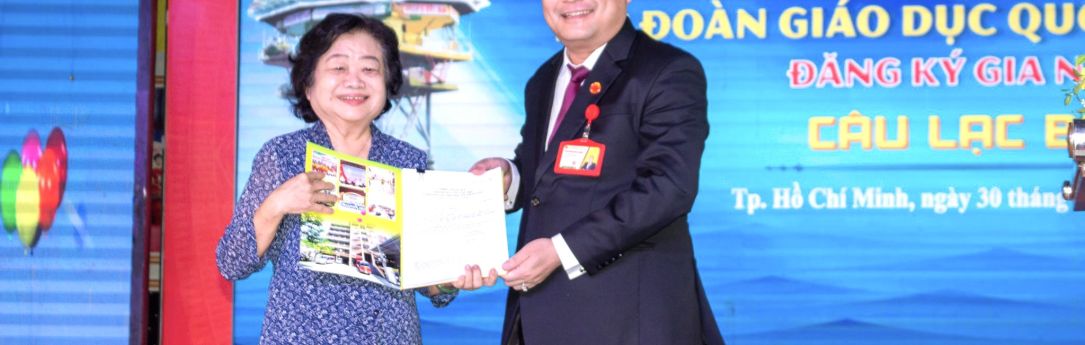 CB-CNV Tập đoàn GDQT Nam Việt hưởng ứng chương trình : Hành trình 10 năm vì Hoàng Sa - Trường Sa thân yêu