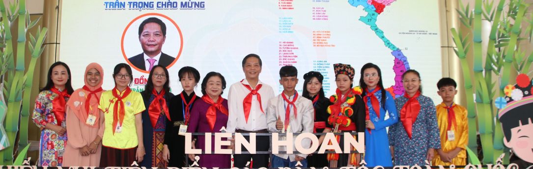 Học sinh Nam Việt vinh dự trở thành đại biểu tại liên hoan thiếu nhi các dân tộc tiêu biểu toàn quốc lần IV.